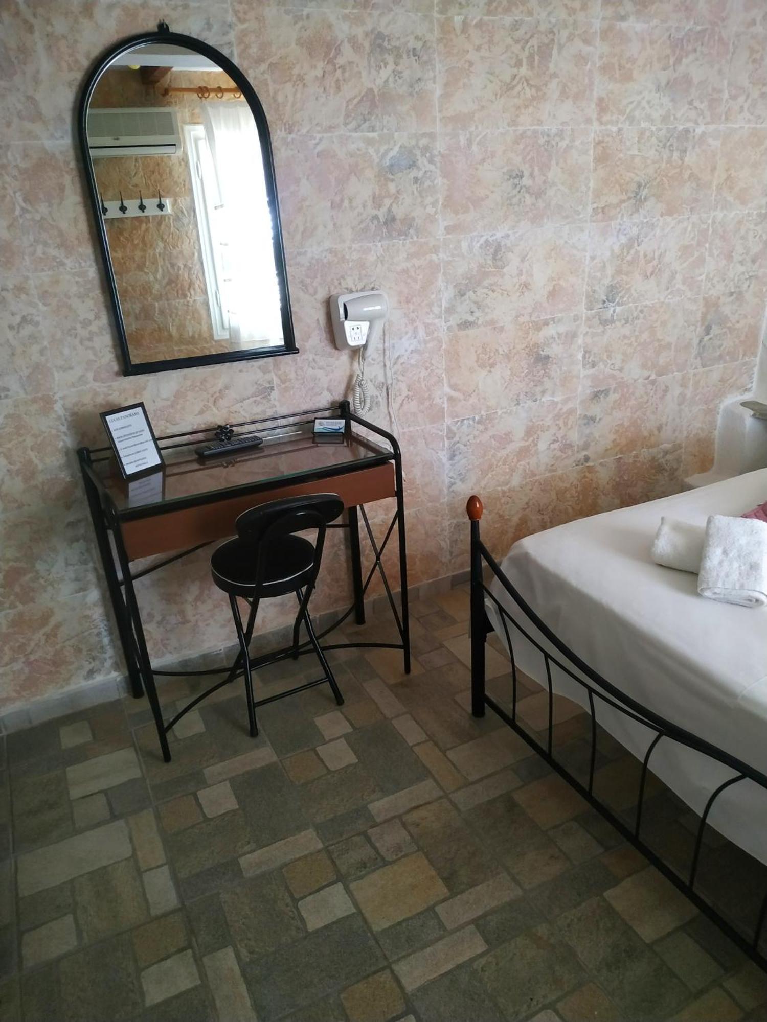 Apartamento Lucas B Panorama Alopronia Exterior foto